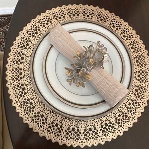 Meet your Posher, Ayan